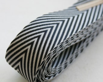 Chevron Twill Herringbone Ribbon - Black and White 3/4 Inch Width - Packaging and Gift Ribbon