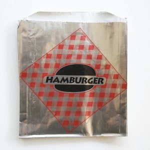 Vintage Style Foil Paper Lined Jumbo Hamburger Bags Red and Black Checkered Gusseted 6-1/2 x 1-1/2 x 7-3/4 Inches set of 50 image 3