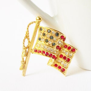 Vintage American Flag Brooch, Americana, Flag Pin