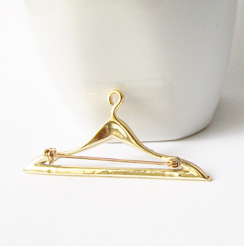 Vintage Rhinestone Pearl Hanger Brooch