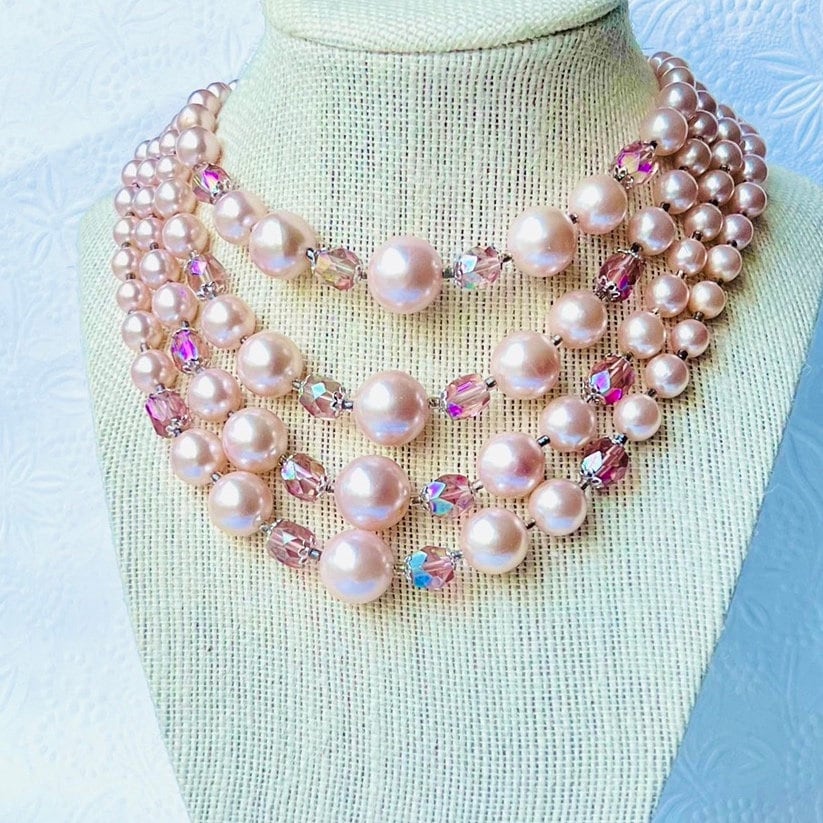 Vintage 27 Necklace Pink/tan Speckled Porclain Beads. 