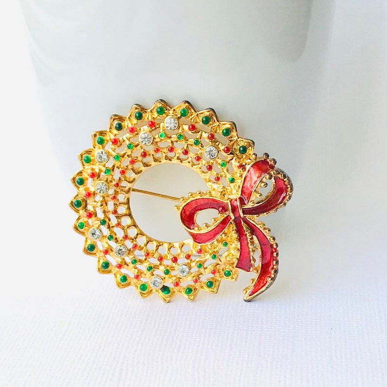 Vintage Christmas Wreath Brooch
