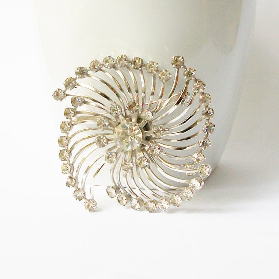 Vintage Rhinestone Flower Brooch, Clear Rhineston… - image 1