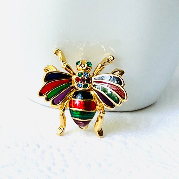 Vintage Joan Rivers Bee Brooch - image 1