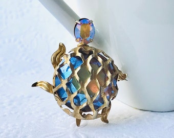 Vintage Turtle Brooch by Warner