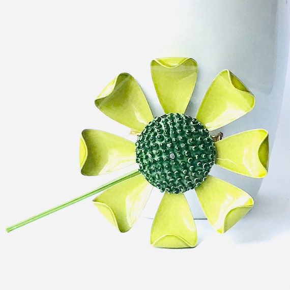 Vintage Green Flower Brooch, 1960 Flower Power Pin - image 1