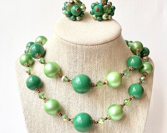 Vintage Green Necklace and Clip Earring Set, two strand 16 inch vintage necklace