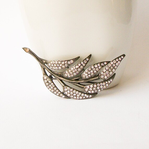 Vintage Rhinestone Corocraft Brooch