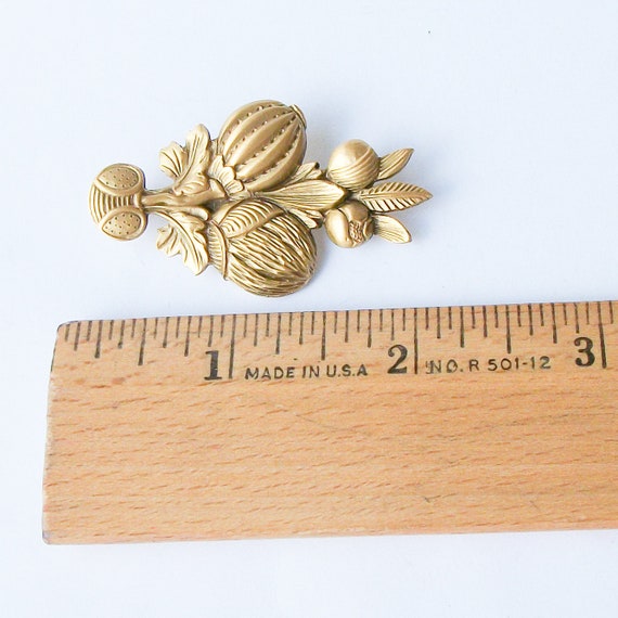 Vintage Floral Flower Brooch - image 3