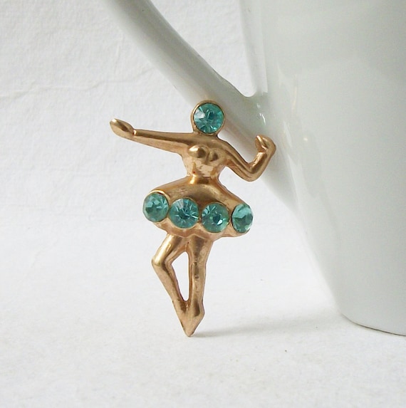 Ballerina brooch outlet
