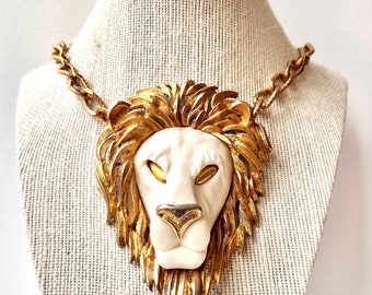 Vintage  Lion Head Pendant Necklace,  70s Luca Razza 18" Chain