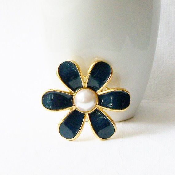 Vintage Pearl Flower Brooch,  Ann Klein Brooch - image 1