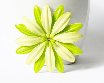 Vintage Green Enamel Flower Brooch, Vintage Flower Brooch Pin