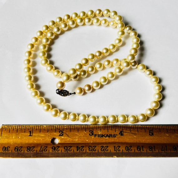 Vintage Cream Pearl Necklace, 30inch pearl neckla… - image 2