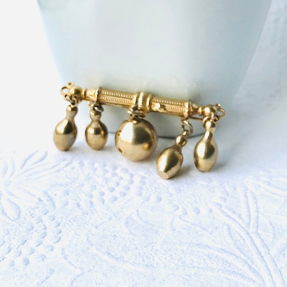 Vintage Bowling Brooch , Bowling Pin