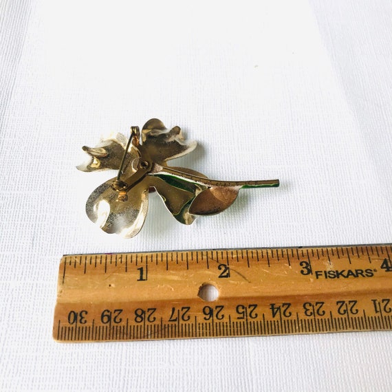 Vintage White Flower Brooch  1960 Vintage Flower … - image 2