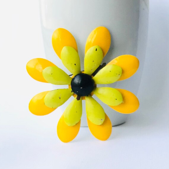 Vintage Yellow Green Flower Brooch, Yellow Brooch Gem