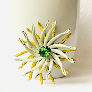 Vintage Gray Enamel Flower Brooch