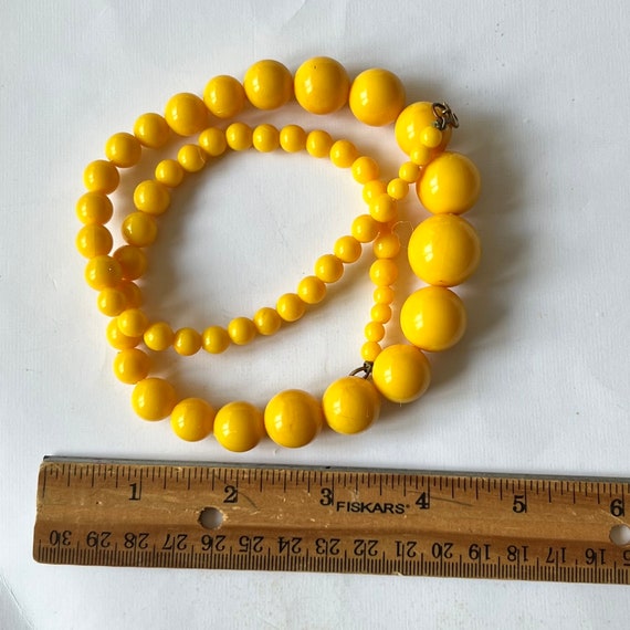 Vintage Bright Yellow Necklace - image 2