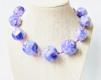 Vintage Purple Necklace,  Purple Graduated 26inches Single Strand Necklace