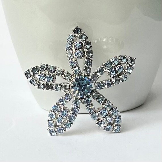 Vintage Blue Crystal Brooch - image 3