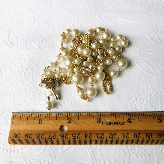 Vintage White Pearl Necklace, 17 inch pearl neckl… - image 2