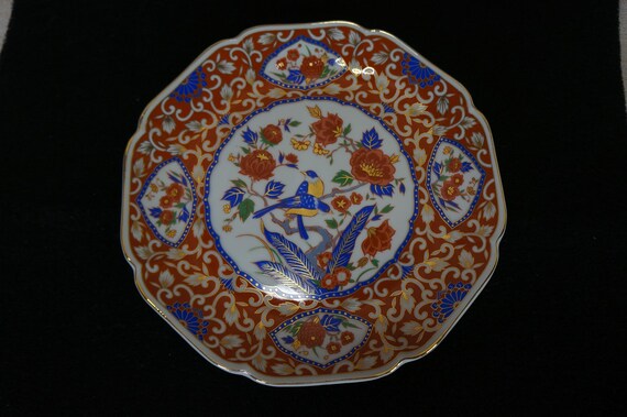 Pair of Japanese Imari Style Plates with Bird and Floral Design Red Gold and Cobalt Blue Accents 7 Inch Porcelain Decorative Dishes