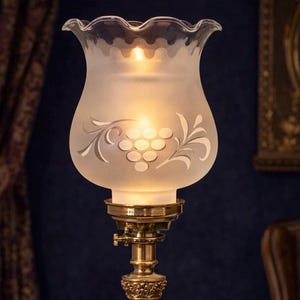 Plafonnier Vintage En Verre Dépoli Motifs Floraux – Luminaire Déco Occasion