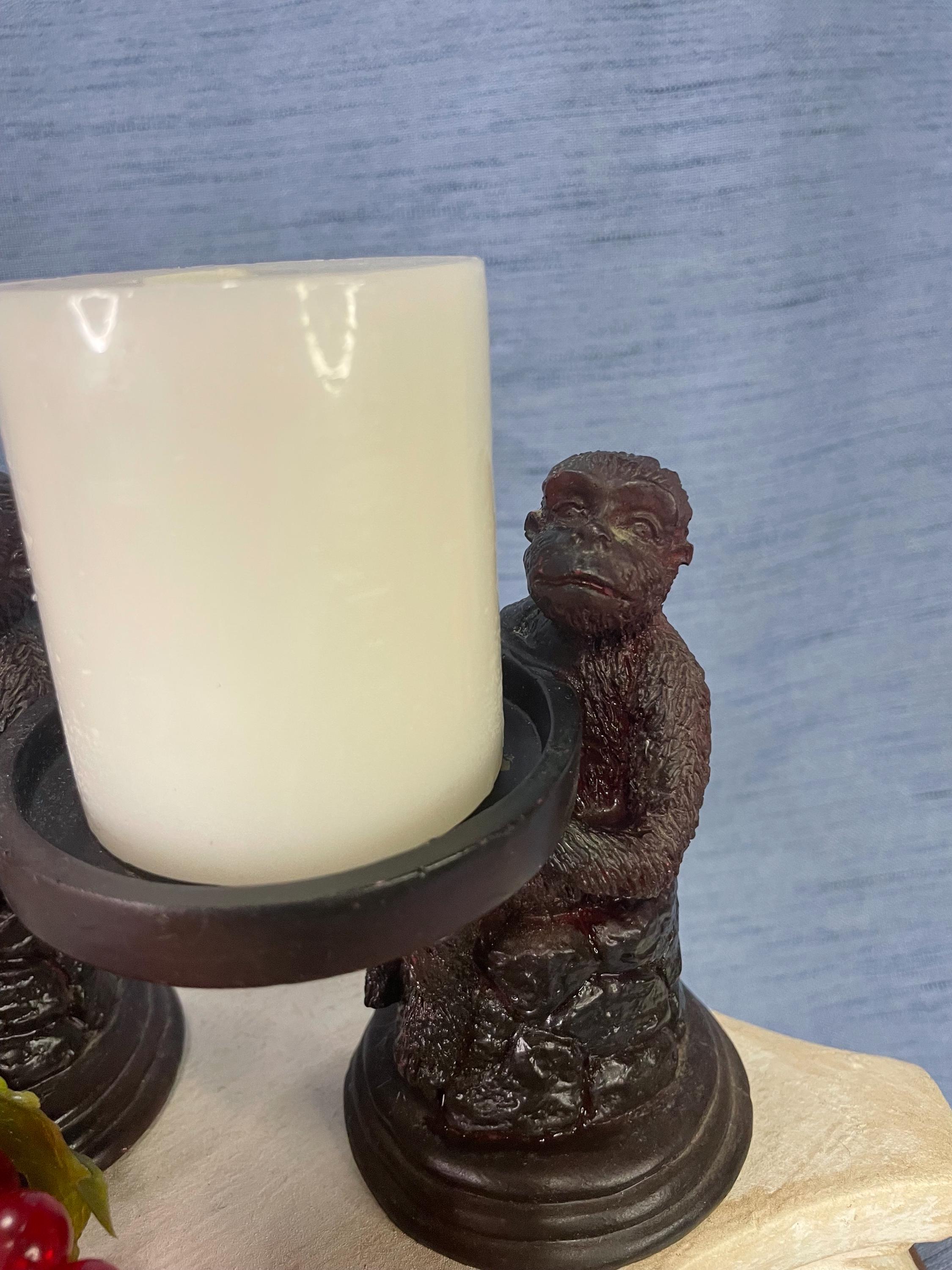 ヴィンテージの猿の付き添いのお揃いキャンドルホルダー（彫刻入り
