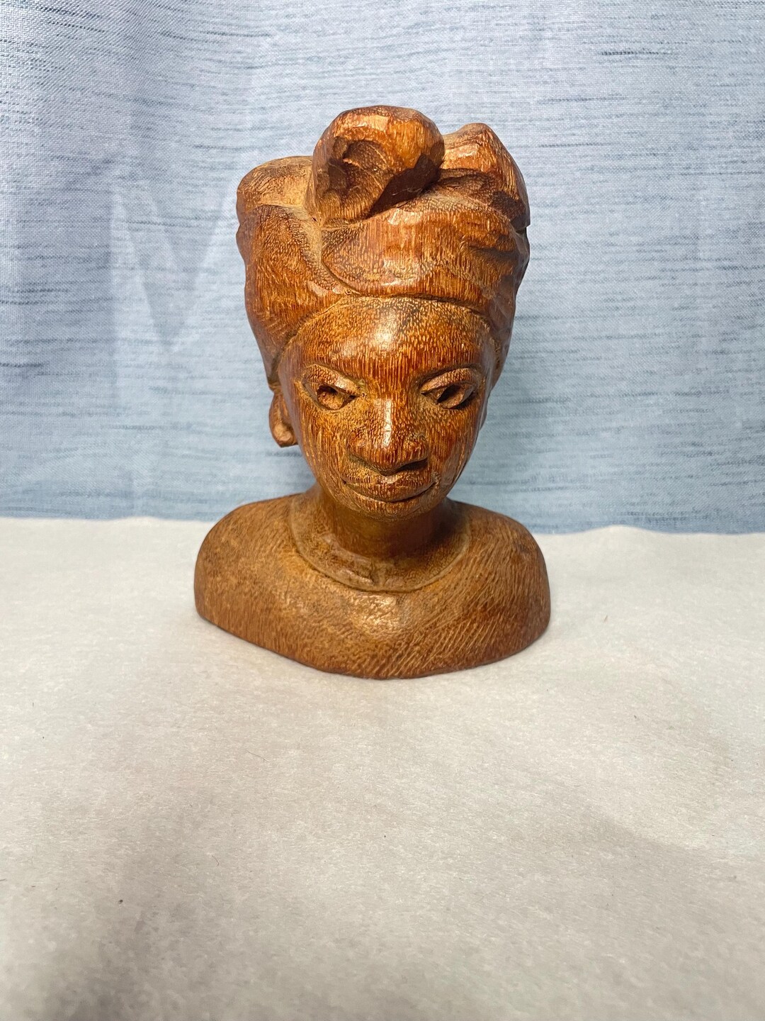 ヴィンテージ バリ 手彫り 木製彫像 女性胸像 - Etsy 日本