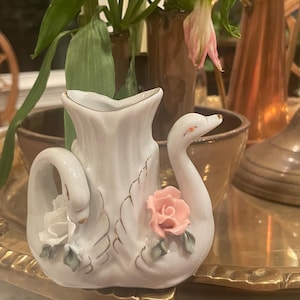 Vintage Sophia Ann Swans Bud Vase / Planter Original Box Mint Floral Motif