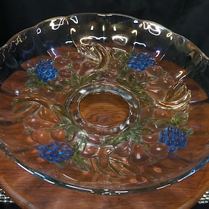 Vintage Servierplatte Bunt Indiana Glas 1960er Jahre Runde Servierplatte, Kuchenplatte, Herzstück Mit Obstgirlandenmuster 12 "selten