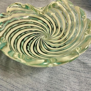 Murano Blue White Gold Italian Art Glass Latticino 1950’s Bowl