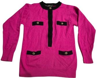 Jersey rosa magenta de Carolyn Wright Freeman, estilo preppy icónico de los 90, talla S.