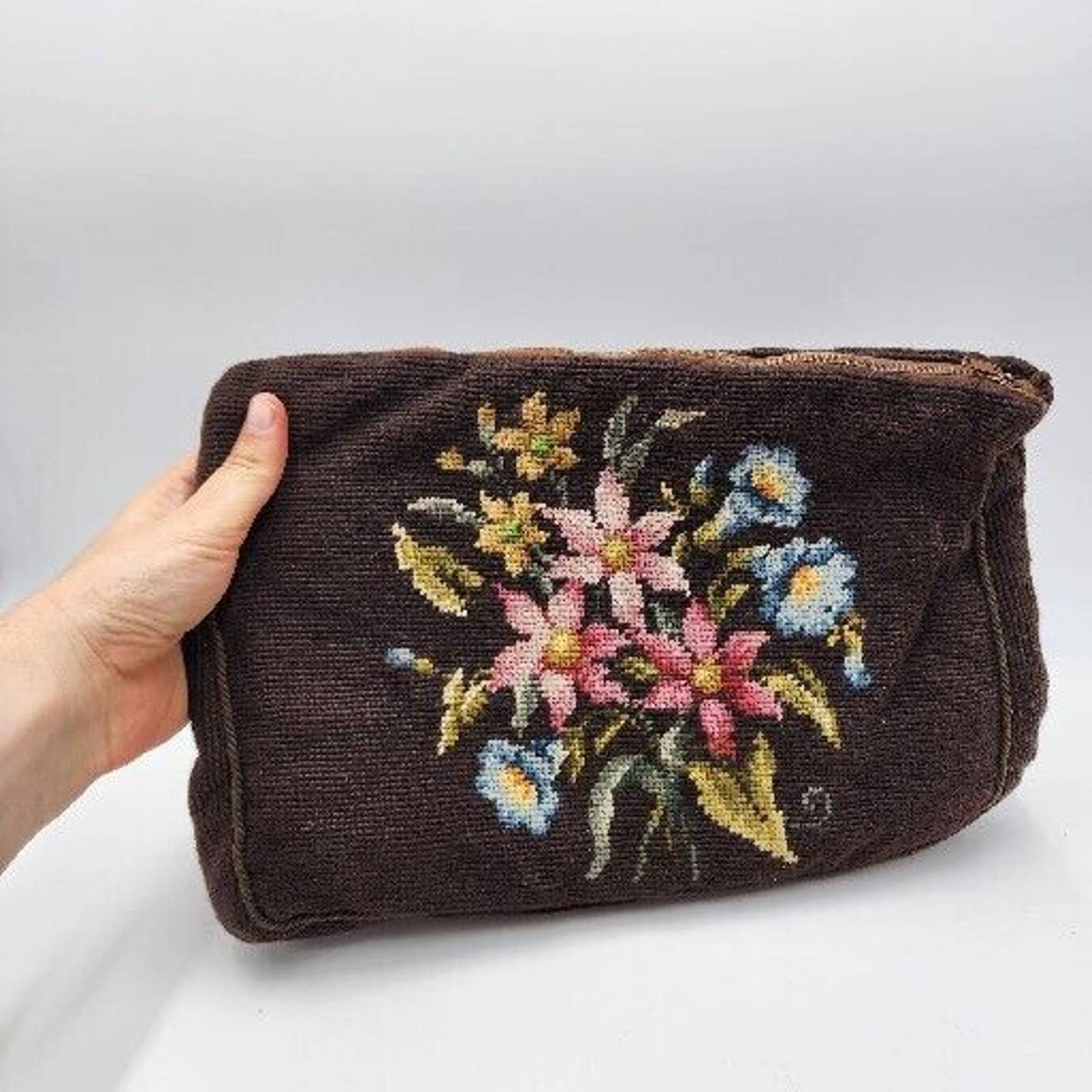 Vintage Needlepoint Handmade Clutch Purse Floral 70’s Laptop Bag Brown 9.5x14"