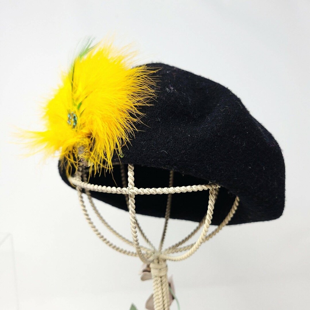 Vintage Yellow Feather Womens Black 100% Wool Basque Beret Christina NYC Artsy Vintage Yellow Feather Womens Black 100% Wool Basque Beret  main image 3