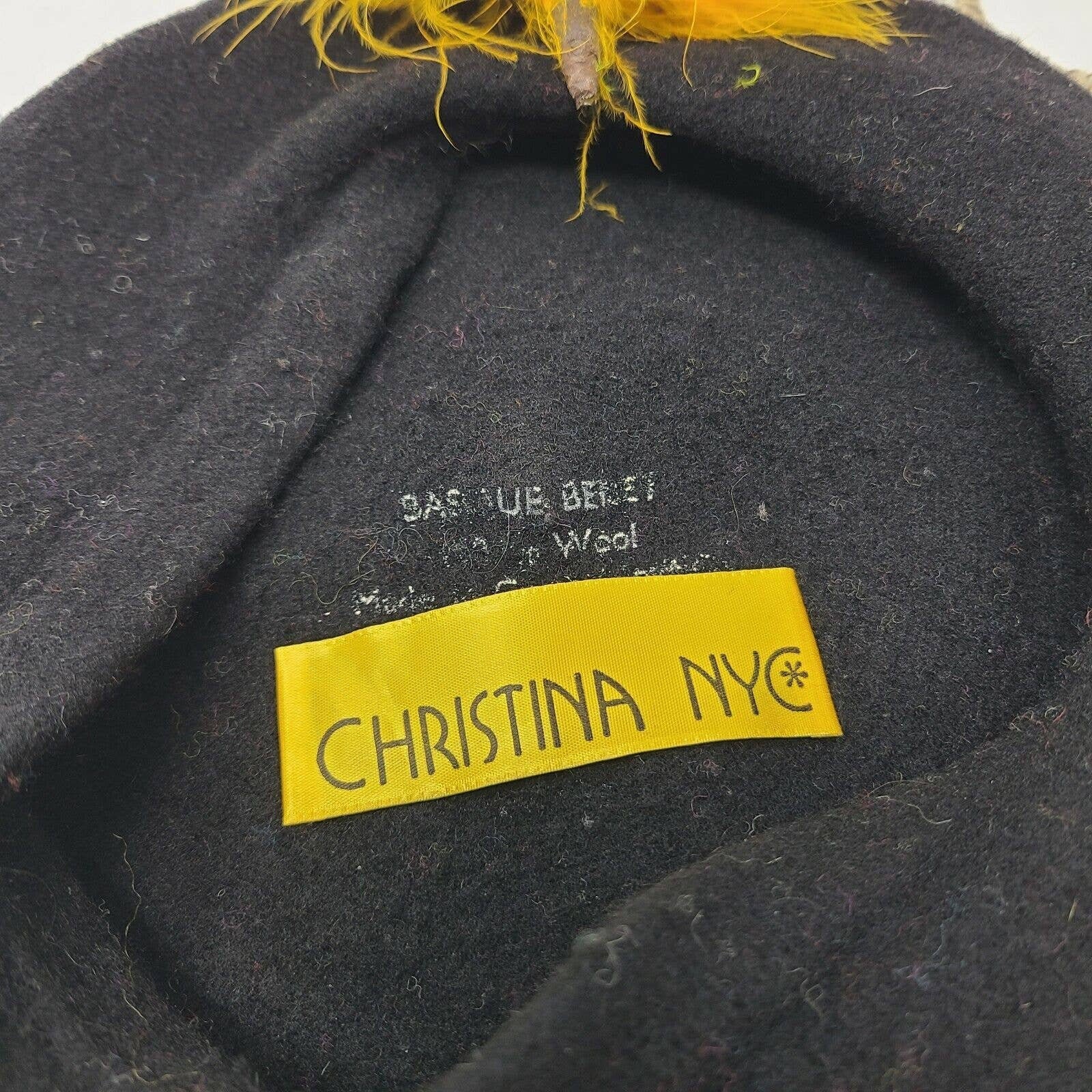 Vintage Yellow Feather Womens Black 100% Wool Basque Beret  display picture 2
