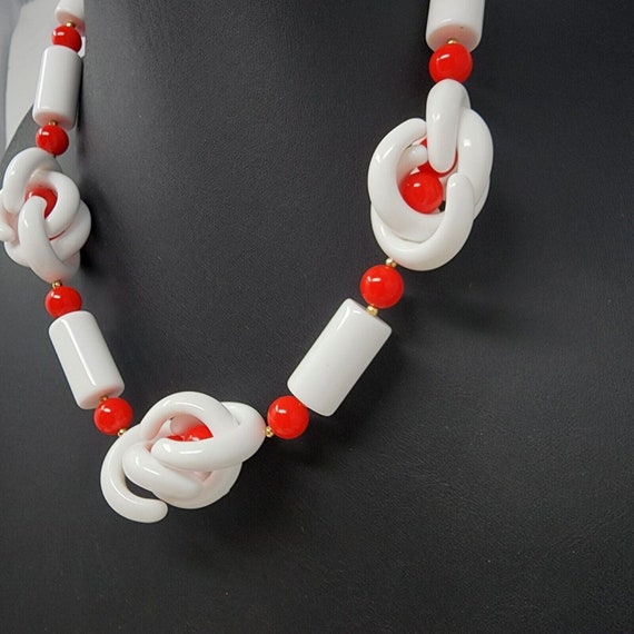 Vintage Red and White Plastic Statement Necklace … - image 2