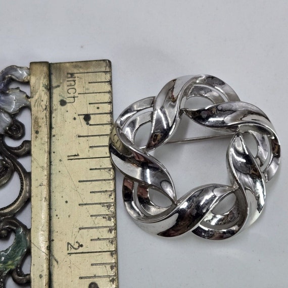 Vintage Crown Trifari 1960's Silver Tone Twisted … - image 5