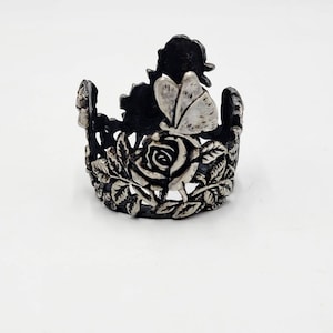 Vintage Pewter Round Candle Holder with Roses And Butterfly Memory Silver Tone