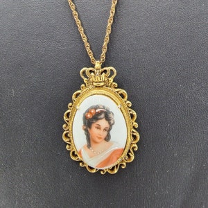FLORENZA Hand Painted Limoges Cameo Portrait Necklace Signed Vintage Gold Filled