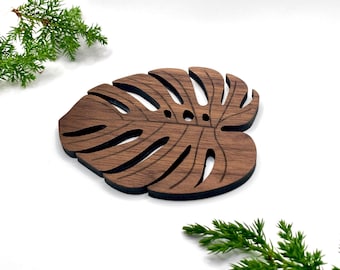 Monstera Leaf Coaster - Walnut Finish - Modern Tropical Decor - Plant Lover Gift - Housewarming Gift - Unique Drink Coaster