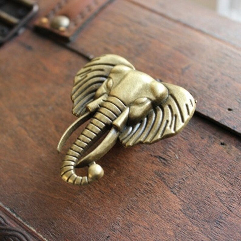 Elephant cabinet knobs furniture knobs with Elephant in Brass Metal Elephant Drawer knobs