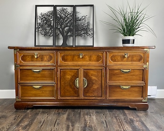 Dresser 7 Drawers Regency Chinoiserie Style Solid Wood Buffet Credenza by Vaughan of Virginia