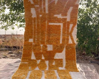 Abstrakter Marokkanischer Teppich - Orange Weißer Berber Teppich - Handgemachter Teppich aus Wolle - Boho Teppich - Wand oder Boden Teppich