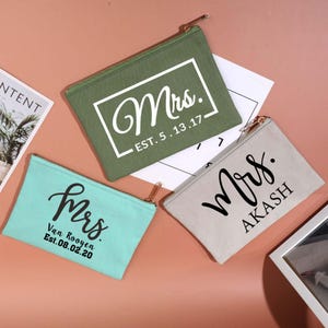 Benutzerdefinierte Kosmetiktasche, Hochzeitsgeschenk, personalisierte Make-up-Tasche, Brautjungfer Geschenke Vorschlag, Bachelorette Party Favors, Mädchentasche, beste Geschenke für Sie