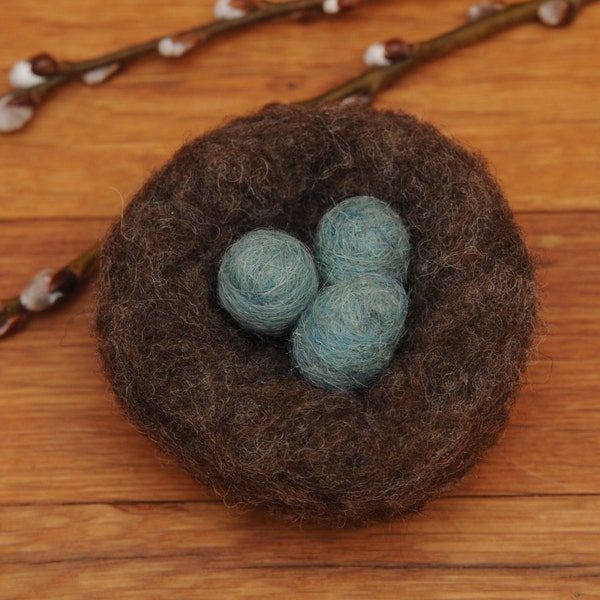 Needle Felted Bird's Nest with Robins Eggs or Acorns