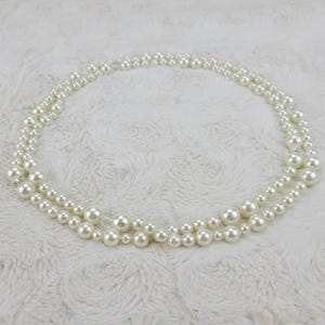 1950s Vintage White Bead and Crystal Double Strand Necklace
