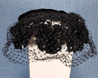 1940s Vintage Black Velvet Halo Hat with Sequins and Veil