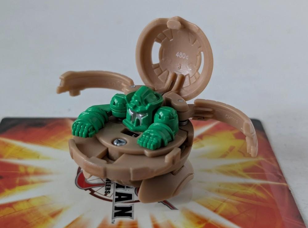 Bakugan Gorem Subterra 480G – Figurine De Collection Et De Combat – État Fonctionnel
